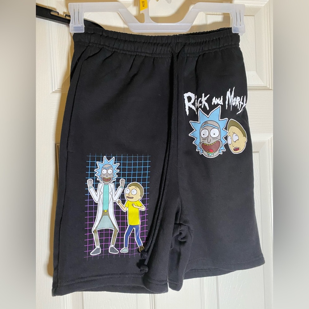 Rick & Morty Adult Swim Men’s Sz S Black Fleece Shorts Rue21 NWT $29.99 - Picture 1 of 7